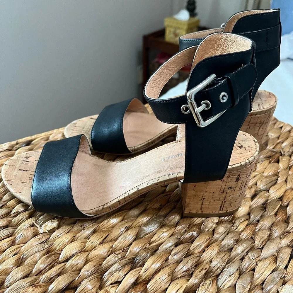 Tony Bianco Women's Sandal Size‎ 7.5 Leather Block Heel Buckle